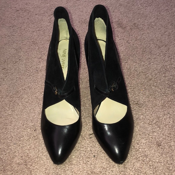 Nine West Black Bootie Pumps, Size 8 - Picture 2 of 3